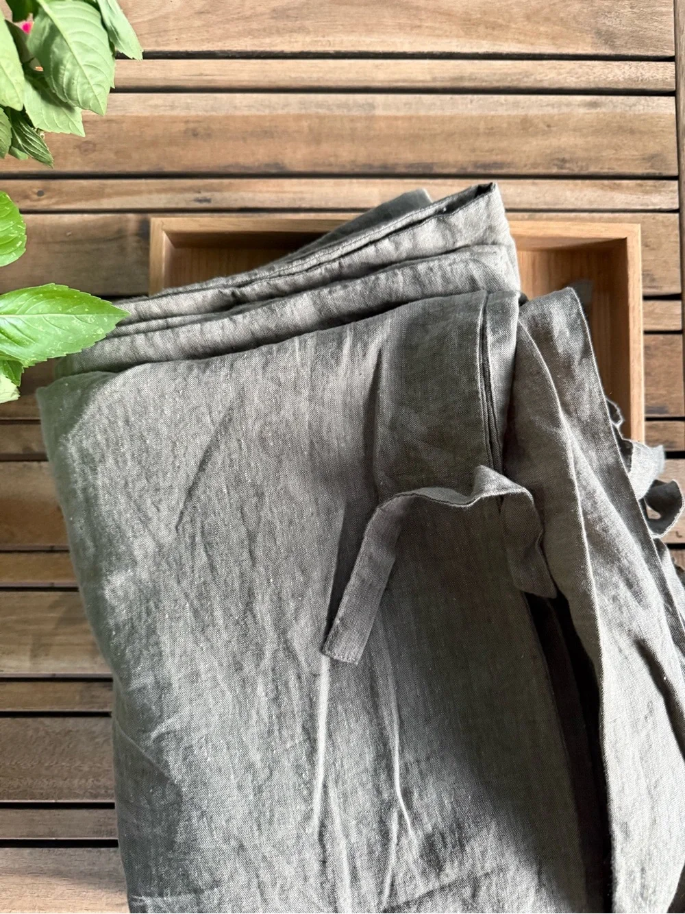 Linen Tassel-Tie Queen Duvet in Olive Green
